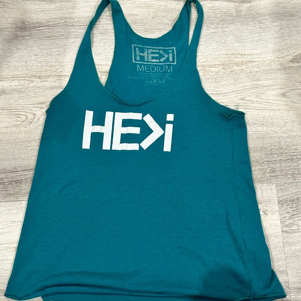 He is Greater I - Tank top